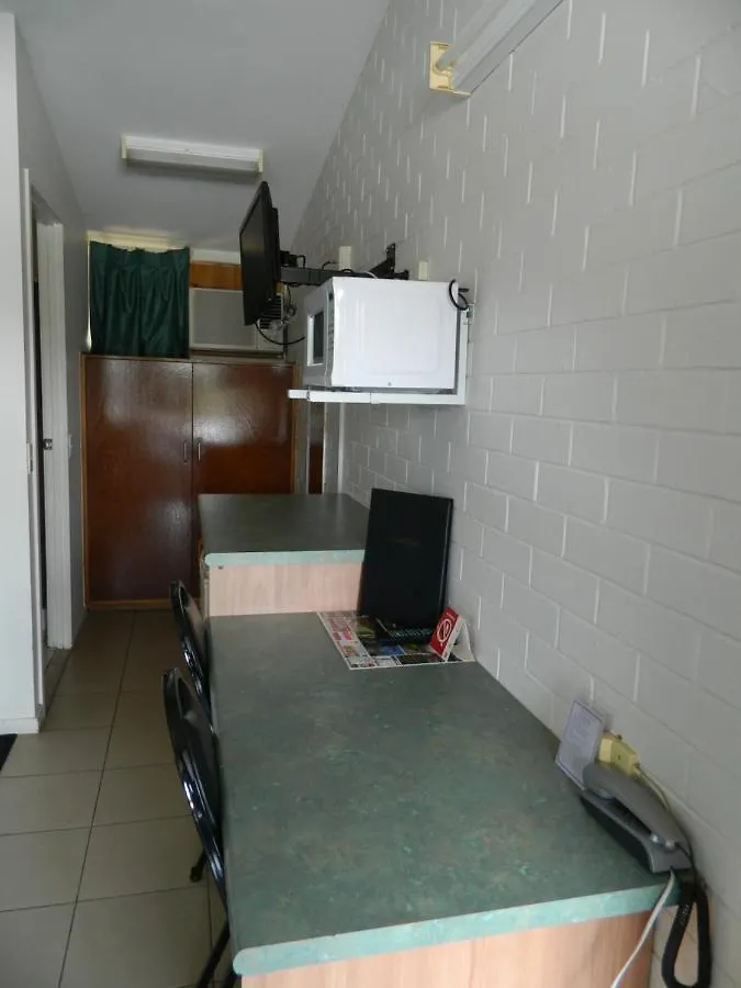 ***  Coachman Motel Toowoomba Australia